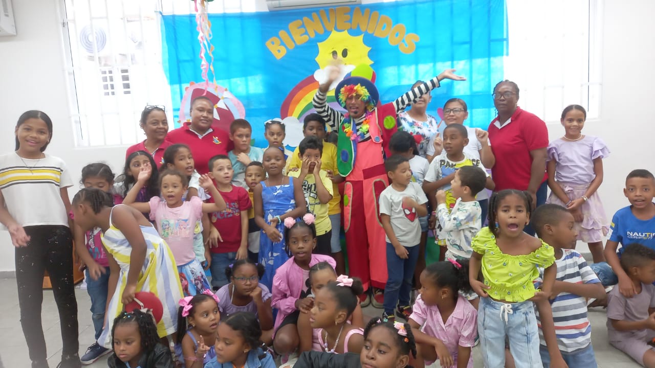 Recreación mediana 2 con show de payasos