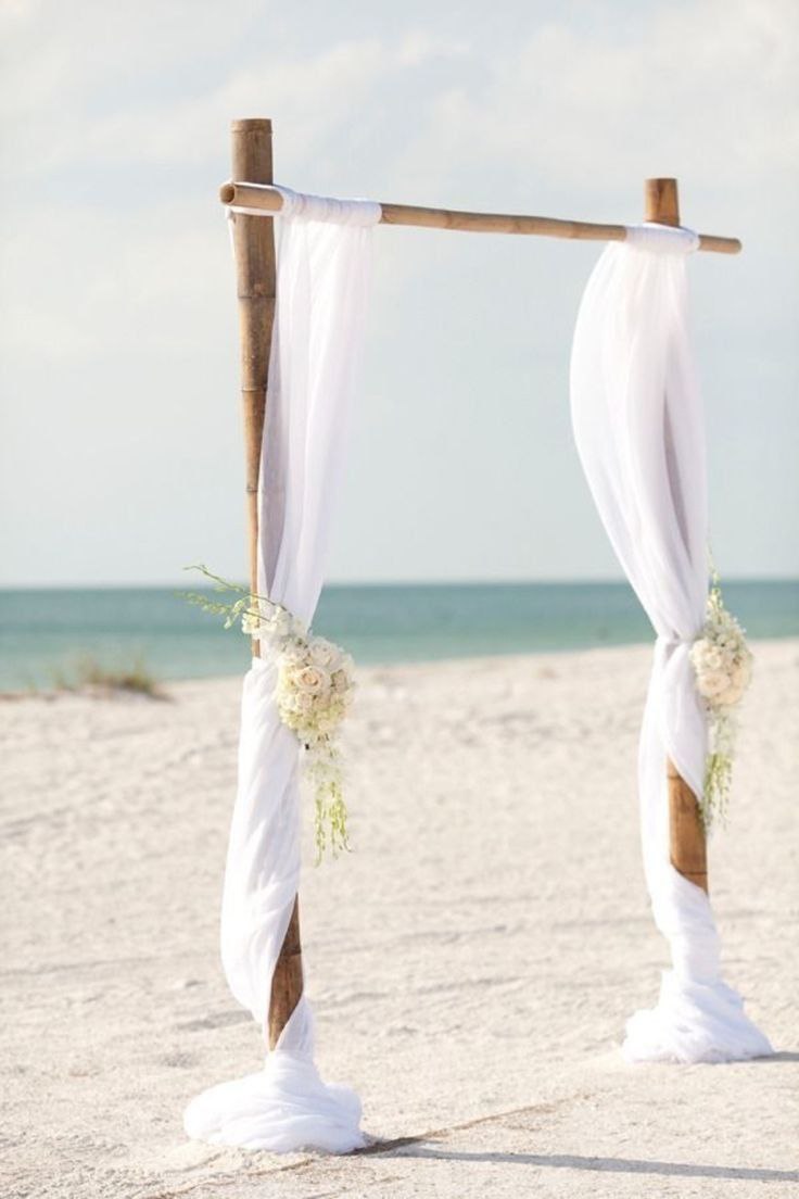 Arco para bodas en la playa