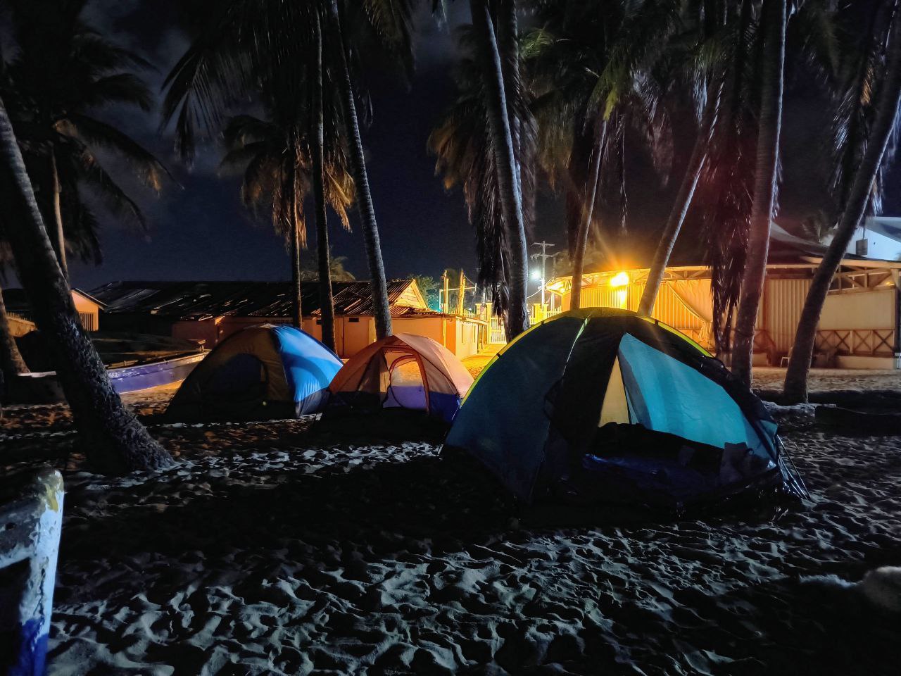 Camping en la playa premium